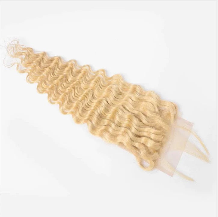 Blonde Diamond Curl Lace Closure